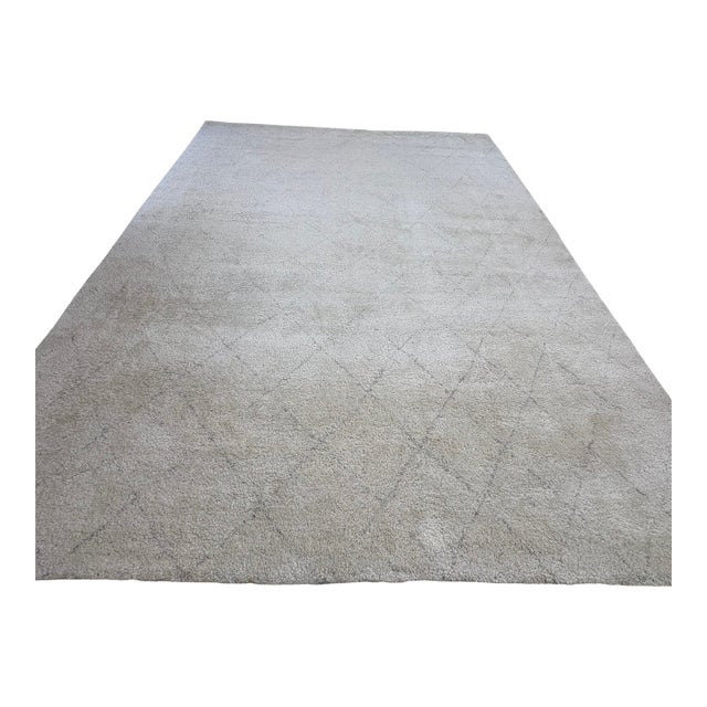 Rh Iman Diamond Wool Rug 9x12 - Ivory/Silver For Sale