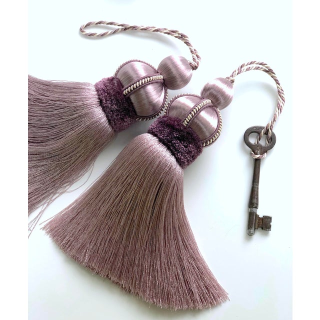 Mauve Pair of Dusty Mauve Luxury Key Tassels With Satin & Cut Velvet Details For Sale - Image 8 of 14