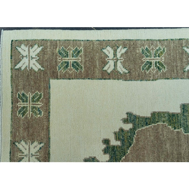 Early 21st Century Turkish Oushak Rug 9'5" x 12' #20140 For Sale - Image 5 of 8