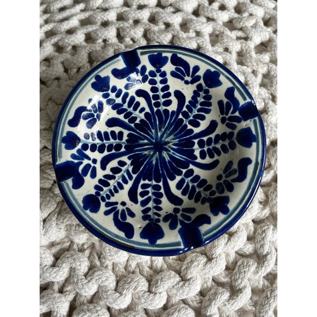 Vintage Hand-Painted Mexican Talavera Ashtray For Sale - Image 4 of 7