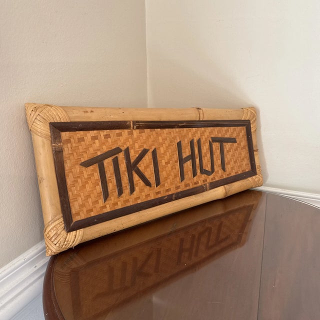 cool 70s style boho bamboo tiki hut sign would look good in a bar or man cave. good size and colors