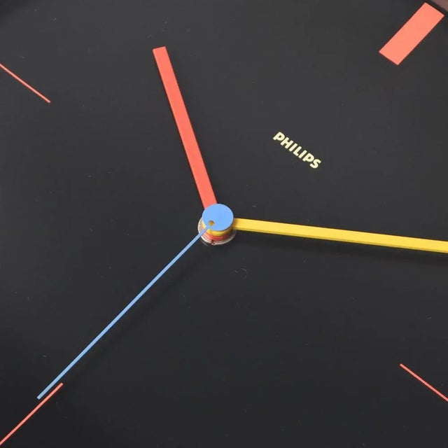 Philips Vintage Wall Clock from Philips, 1980s For Sale - Image 4 of 12