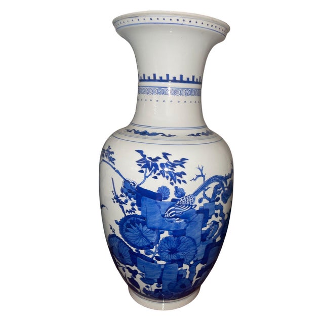 Chinese Early 20th Century Pair of Chinese Blue and White Porcelain Urns For Sale - Image 3 of 10