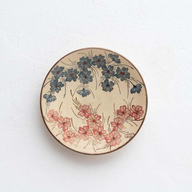 Ceramic hand painted plate artwork by Catalan artist Diaz COSTA, circa 1960. In original condition, with minor wear...