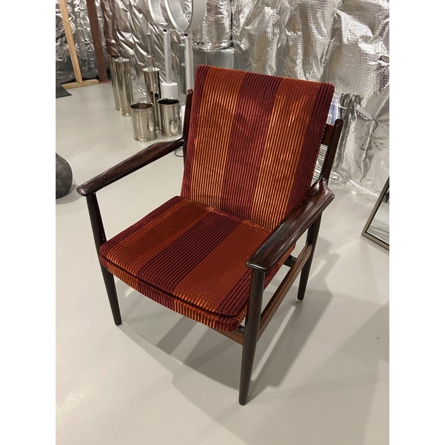 1960s Set of 10 Arne Vodder by Sibast Danish Rosewood Armchairs For Sale In New York - Image 6 of 12