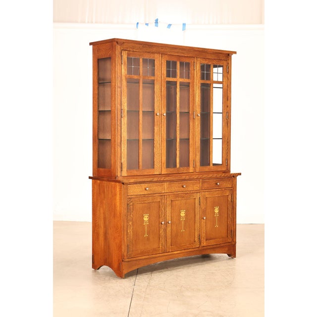Stickley Stickley Mission Collection Oak Harvey Ellis Inlaid China Cabinet For Sale - Image 4 of 18