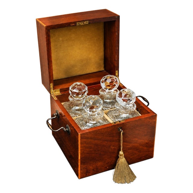 Victorian Sheraton Revival Mahogany Decanter Box with Atlantis Decanters, 1800s, Set of 5 For Sale