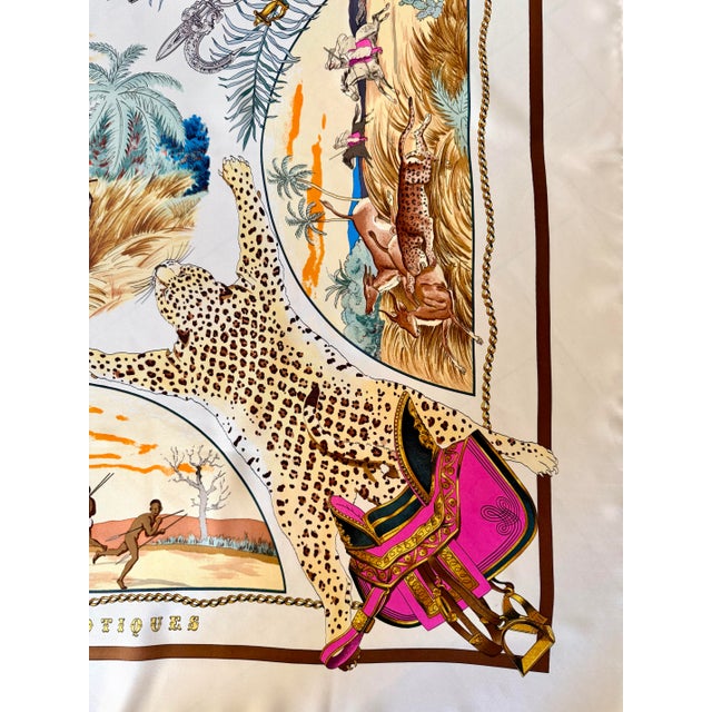 Hermès Chasses Exotiques 1988 Foulard en Soie Designed by Philippe Ledoux For Sale - Image 10 of 12