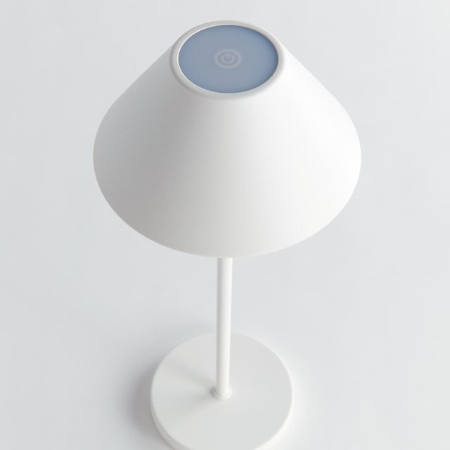 Contemporary Alluna Cordless Led Lamp 14" - White For Sale - Image 3 of 9