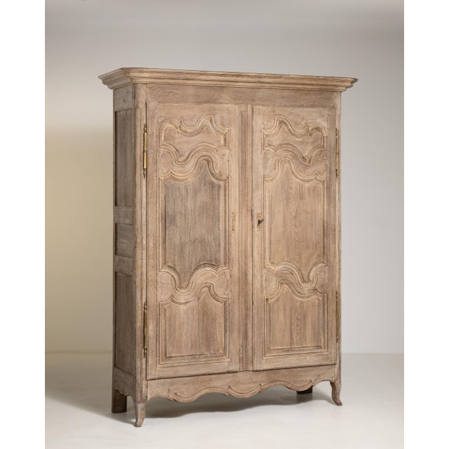 Early 19th Century Louis XV Oak Wardrobe For Sale - Image 14 of 14