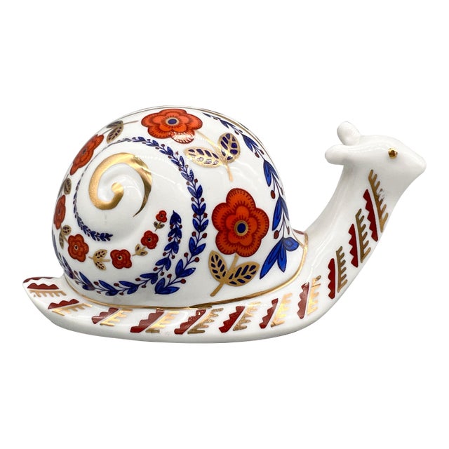 1980s Japanese Tapestry Collection Floral Snail Figurine – Imari Style / Grandmillennial For Sale