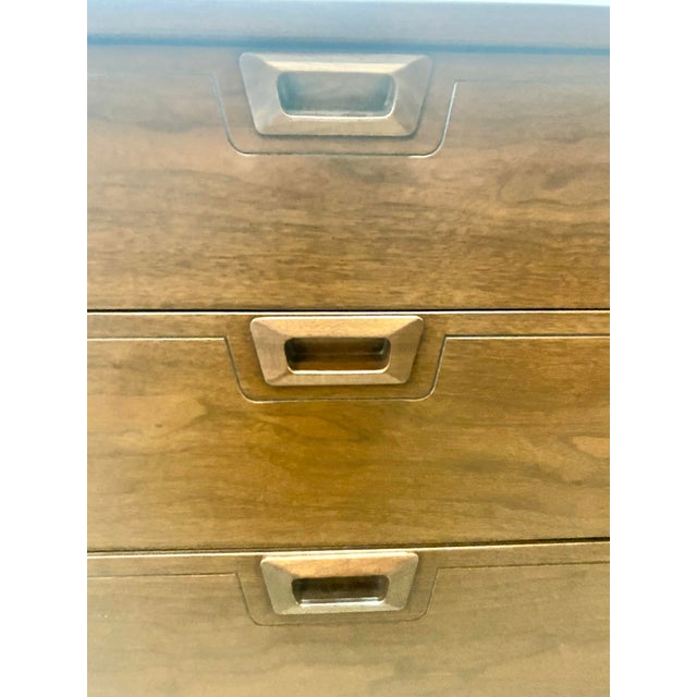 Chestnut Mid-Century Modern Credenza Attributed to United Furniture . For Sale - Image 8 of 12