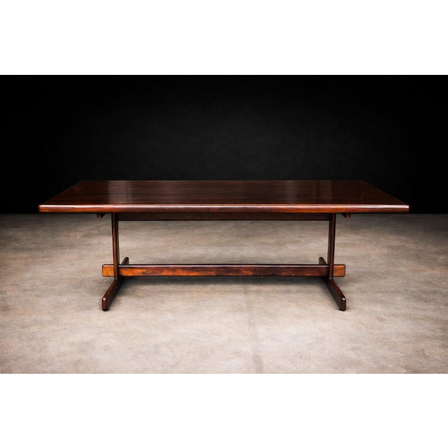 Brazilian Modern Dining Table in Rosewood by Jorge Jabour, 1960s – Lot 636A For Sale - Image 9 of 14