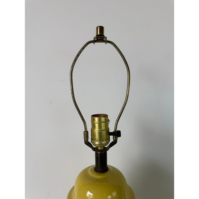 1970s 1970s Vintage Yellow Ginger Jar Ceramic Table Lamp For Sale - Image 5 of 15