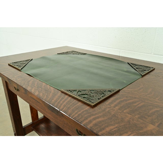 Tiffany Studios Tiffany Studios New York Grapevine Bronze Blotter Corners With Leather Desk Blotter For Sale - Image 4 of 13