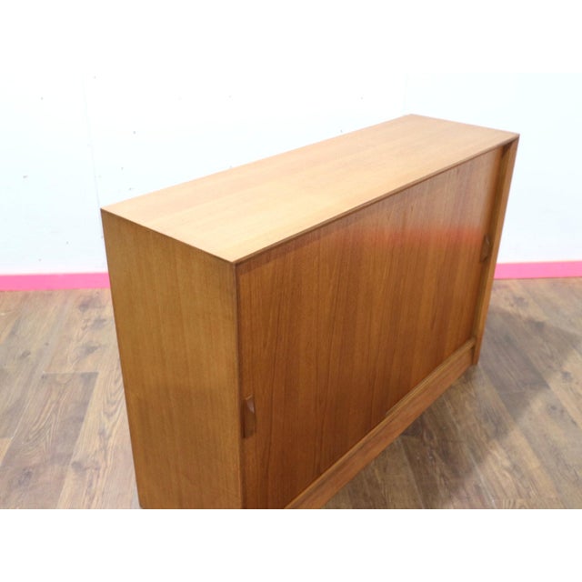 Mid 20th Century Modern Vintage Teak Bookcase Display Cabinet For Sale In Greensboro - Image 6 of 11