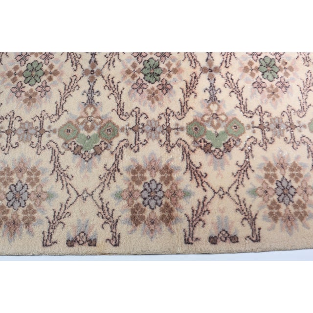 Textile 1980s Hand Knotted All Over Design Vintage Floor Rug For Sale - Image 7 of 12