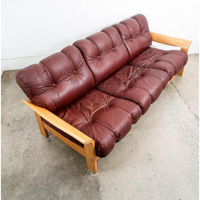 1960s Mid Century Danish Modern Sofa Couch Oxblood Red Leather 3 Seater Oak Tufted For Sale - Image 4 of 12