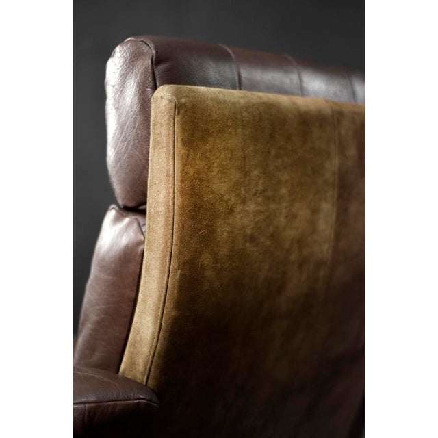 Mid-Century Danish Modern Brown Leather Swivel Armchair from Lystager Industri, 1970s For Sale - Image 17 of 18