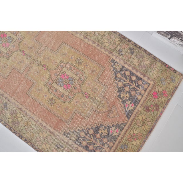 1960s Vintage Handknotted Area Carpet For Sale - Image 5 of 10
