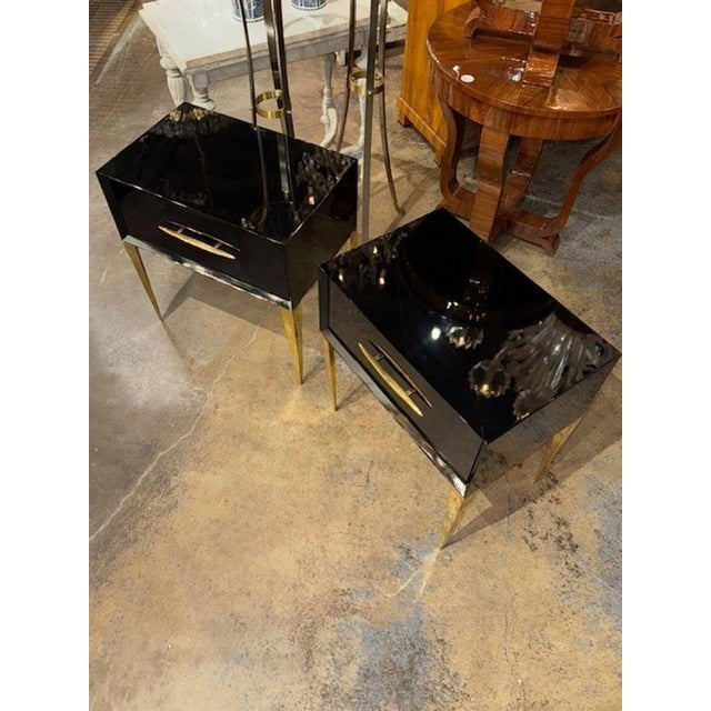 Early 21st Century Modern Italian High Gloss Black Lacquered Side Tables With Brass Accents For Sale - Image 5 of 7