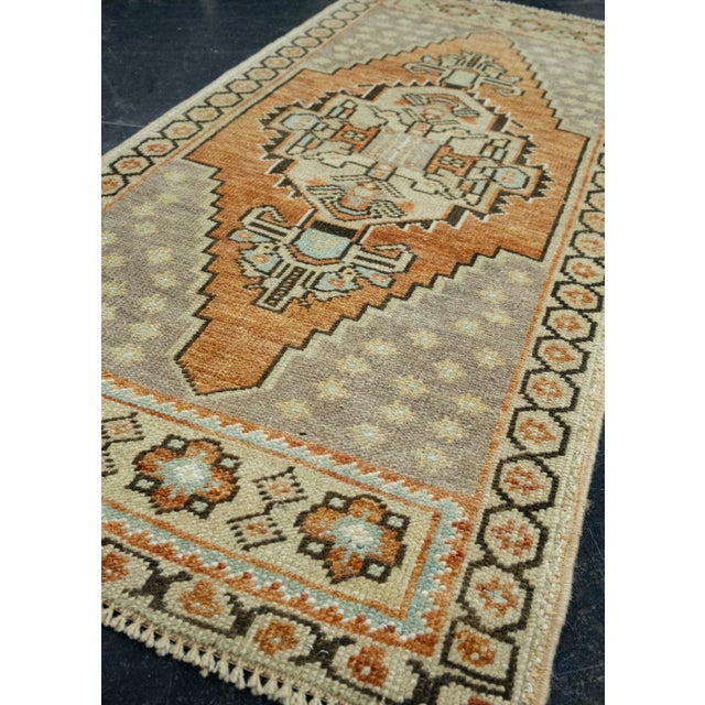 Turkish Mini Rug Oriental Hand Knotted Vintage Rug 1'8" x 3'5" #16209 For Sale In Houston - Image 6 of 8