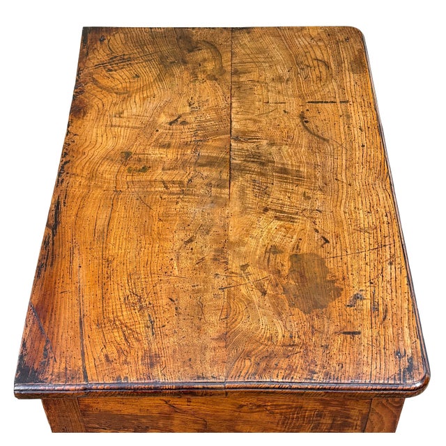 A Delightful Early 18th Century, George I Period, Quilted Elm Lowboy, Or Side Table, Of Superb Untouched Colour And Patina...