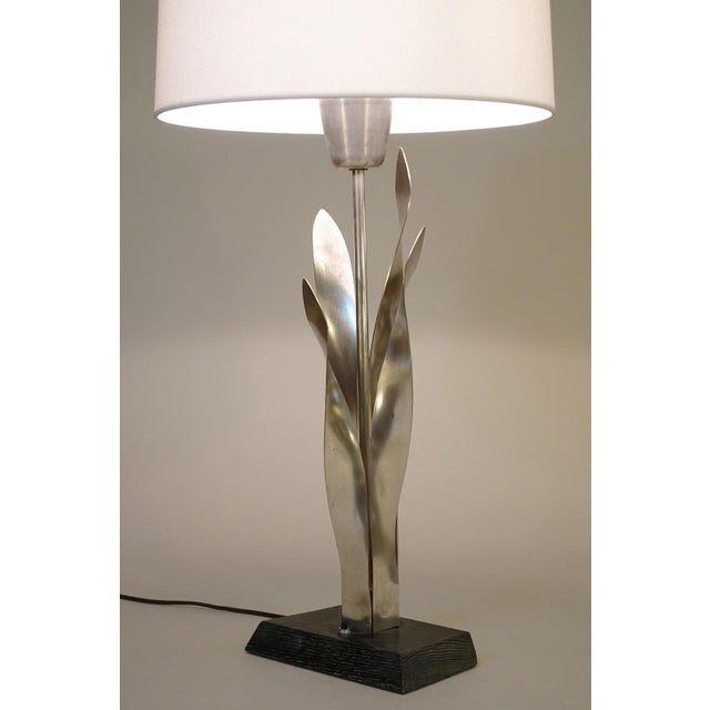 Wood 1950s Mid Century Modern Sculptural Tulip Nickel Brass Table Lamp 1950's Russel Wright For Sale - Image 7 of 13