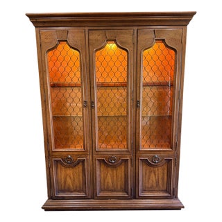 1970s Henredon Walnut Lighted China Cabinet 3-Door French Provincial Style For Sale