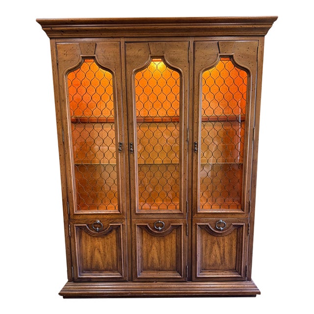 1970s Henredon Walnut Lighted China Cabinet 3-Door French Provincial Style For Sale