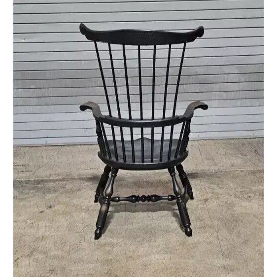 Mid 20th Century Black Windsor Fan-Back Armchair Carved Knuckles Antiquity Delafield Wisconsin For Sale - Image 4 of 6