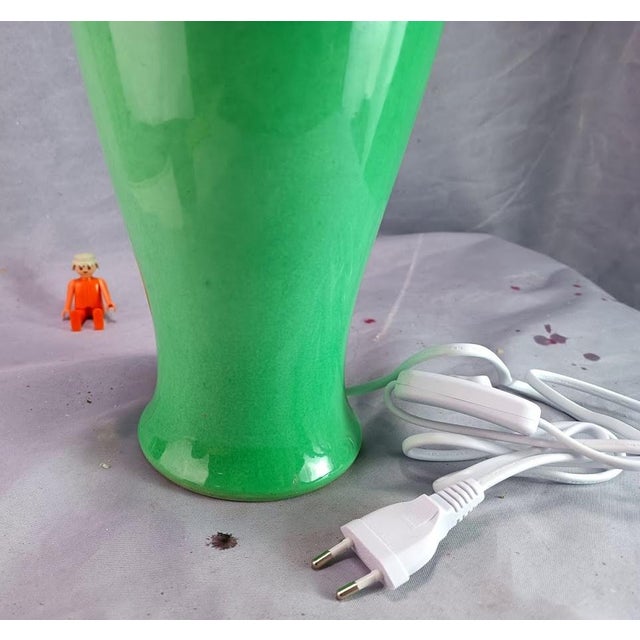 Vintage Japanese Lamp, 1950s, in Very Good conditions. Designed 1950 to 1959 European Plug (up to 250V).The wiring of this...