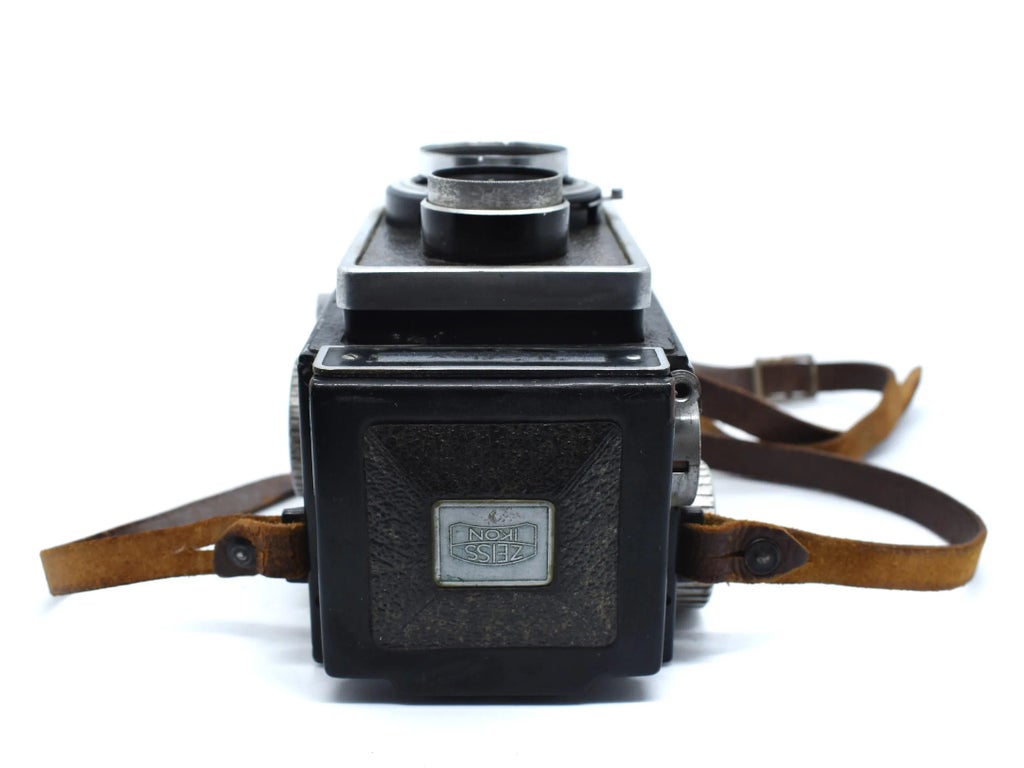 1940's Zeiss Ikon Ikoflex 75mm Twin-Lens Reflex Camera With