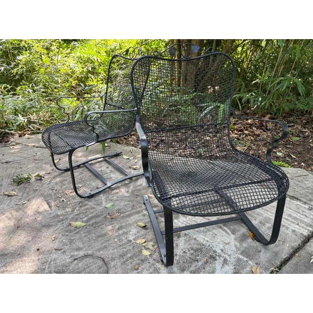 Mid 20th Century Russell Woodard Sculptura Pair of Porch Rockers, 2 Pieces, Attributed For Sale - Image 10 of 10
