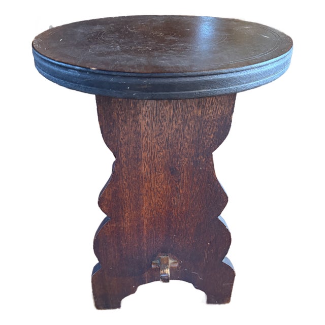 Antique Primitive Wooden Milking Stool – Round Top Farmhouse Tabouret, Circa 1900 For Sale