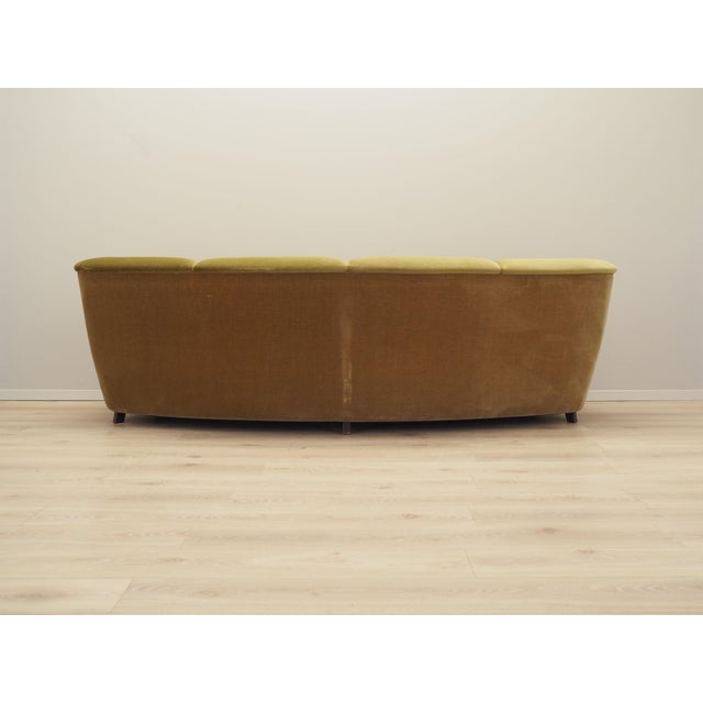 1960s Vintage Danish Sofa in Green Velour, 1960s For Sale - Image 5 of 17