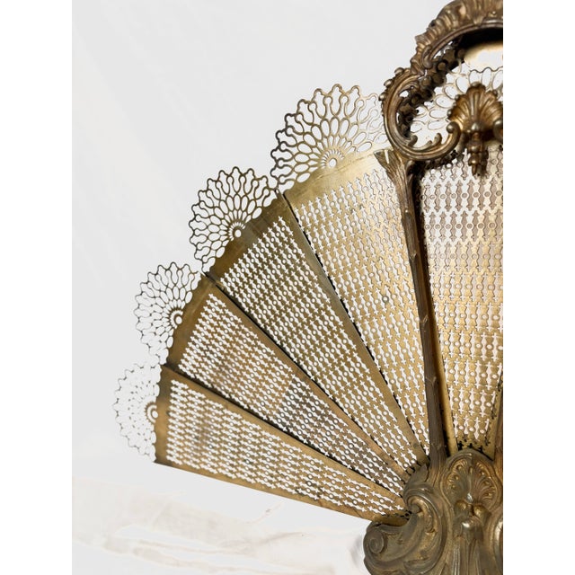 Late 19th Century Ornate Victorian Brass Fireplace Fan Screen For Sale - Image 5 of 12