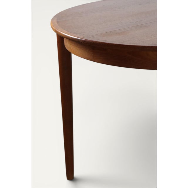 Danish Extendable Round Teak Dining Table, 1960s For Sale - Image 4 of 18