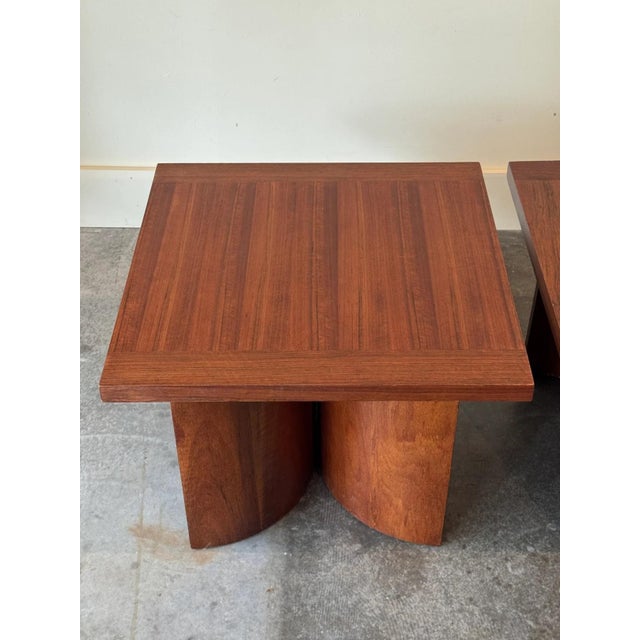 Mid-Century Modern Pair Kroehler Mid Century Modern Bentwood End Tables For Sale - Image 3 of 8