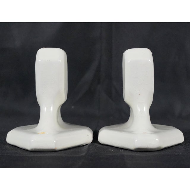 Traditional Pair of Vintage European White Ceramic Towel Bar Brackets For Sale - Image 3 of 7