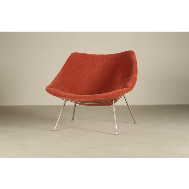F156 Little Oyster Lounge Chair from Artifort, 1960s For Sale - Image 15 of 16