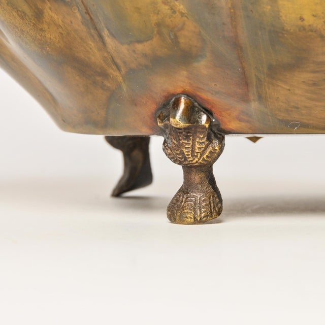 Mid 20th Century Vintage Brass Ram Head Footed Bowl Centerpiece Jardiniere Cache Pot Hollywood Regency Decor For Sale - Image 5 of 12