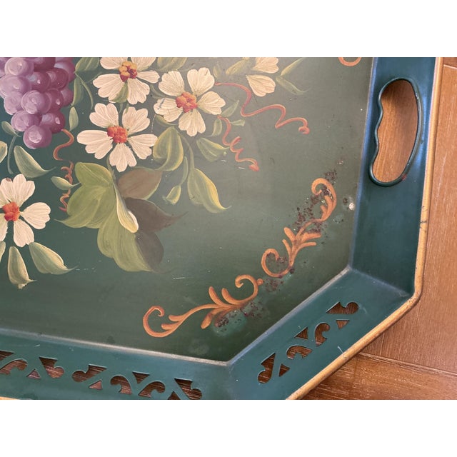 1960s Vintage Hand-Painted Floral & Botanical Tôleware Octagonal Serving Tray With Reticulated Gallery For Sale - Image 5 of 7