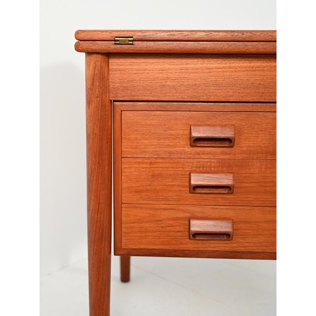 Scandinavian Flip-Top Desk by Børge Mogensen, 1950s For Sale - Image 13 of 16