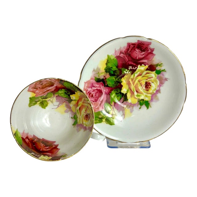 1970s Vintage Stanley Tea Cup and Saucer; White With Large Pink and Yellow Cabbage Roses; Gold Gilt Trim - Set of 2 For Sale