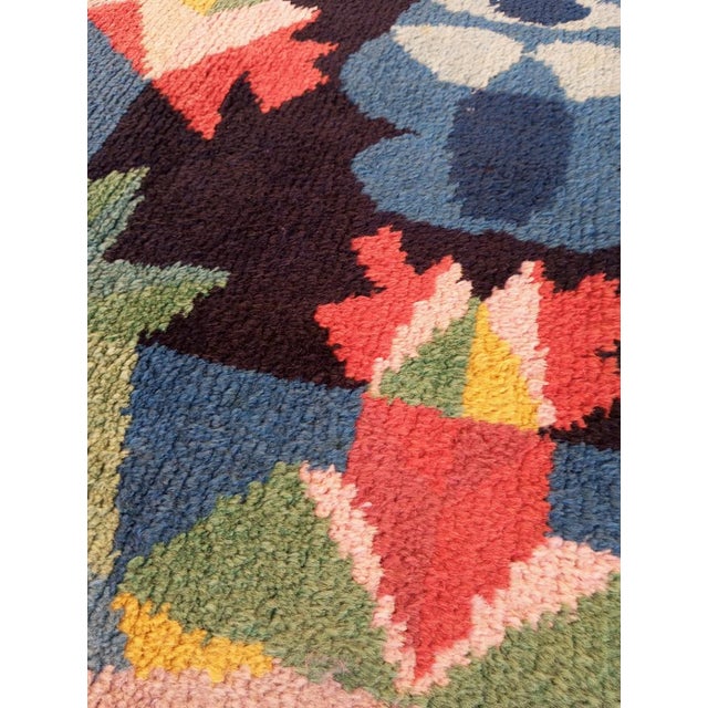 1980s Vintage Flowers and Space Rug, Italy, 1980s For Sale - Image 5 of 18