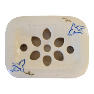Vintage Footed Studio Art Pottery Soap Dish W/ Dove Motif For Sale