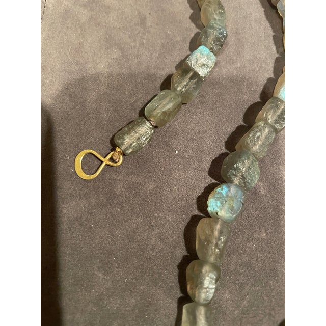 Madagascar Labradorite Necklace Circa 1980s For Sale In San Francisco - Image 6 of 6