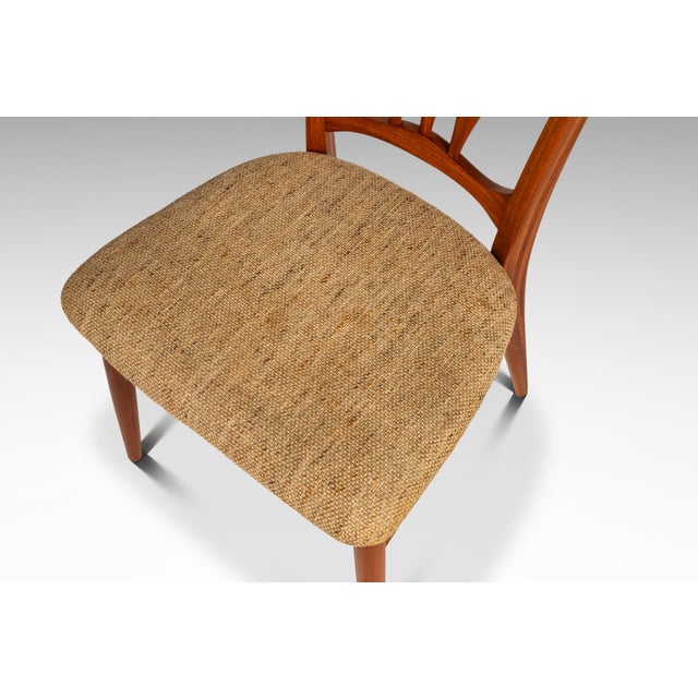 Single Danish Mid-Century Modern "Ingrid" Model Dining Chair in Teak & Original Fabric by Niels Koefoed, Denmark, C. 1960s For Sale - Image 9 of 18