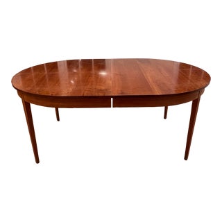 Thomas Moser Cherry Wood Oval Ring Extension Table With 4 Legs and Leaf For Sale